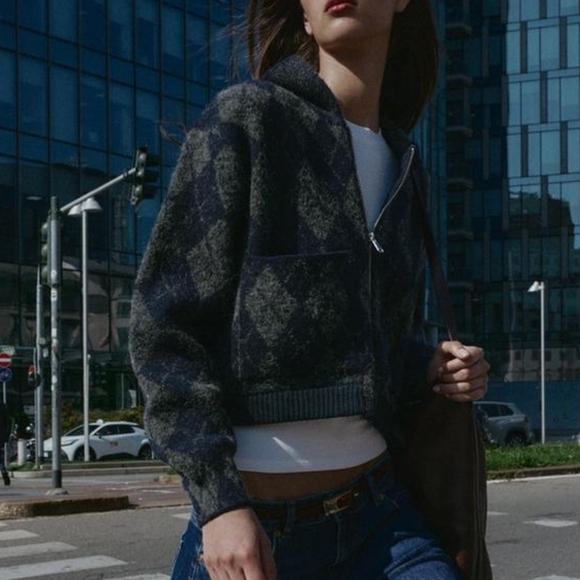 ZARA ARGYLE KNIT BOMBER JACKET - Picture 7 of 13